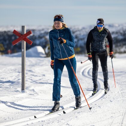 Cross-country ski clothing – how to dress for the trails