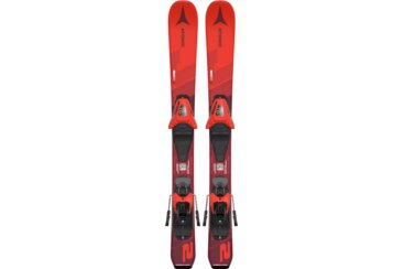 Skis rouges Atomic Redster J2 avec fixations.