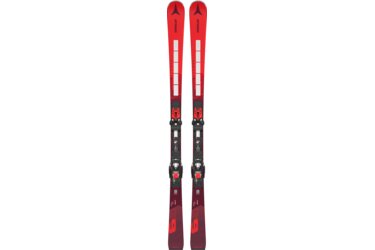 Paar rode Atomic Redster ski's met bindingen.