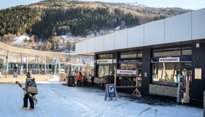 Habubu oogsten Klap Skiing & ski rental in Bourg-Saint-Maurice | INTERSPORT Rent